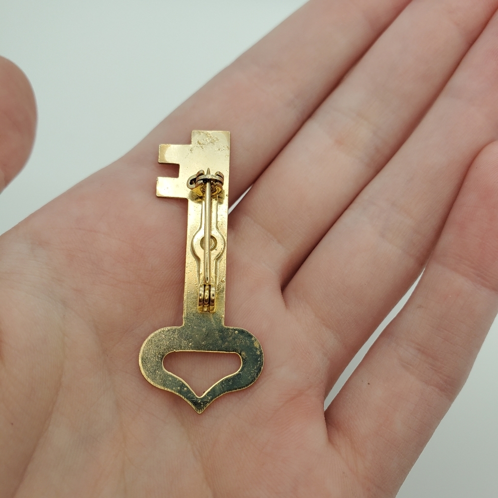Key pin - Picture 3 of 4